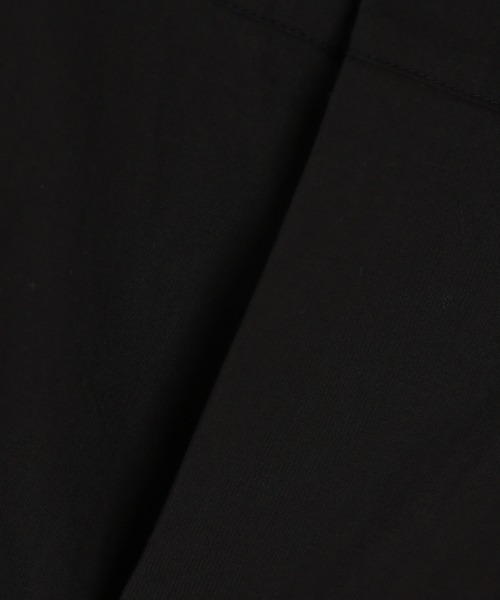 LOWRYS FARM（ローリーズファーム）の「バックスリットドレスシャツ　895051（シャツ/ブラウス・レディース・ブラック/グリーン/オフホワイト・FREE）」の5枚目の写真