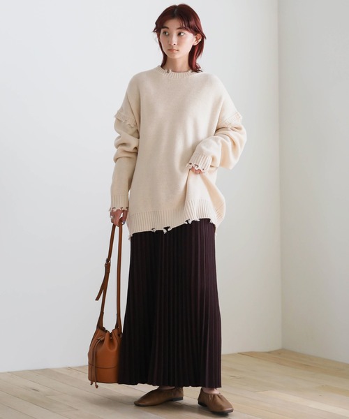 select MOCA(セレクトモカ)の「クラッシュデザインオーバーニット(ニット/セーター・レディース・ダークブラウン/オフホワイト/テラコッタ・FREE)」の5枚目の写真