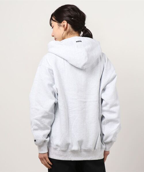 SCULPTOR ビーズセイントフーディジップアップ オフホワイト SCULPTOR（スカルプター）の「Beaded Saint Hoodie Zip-Up