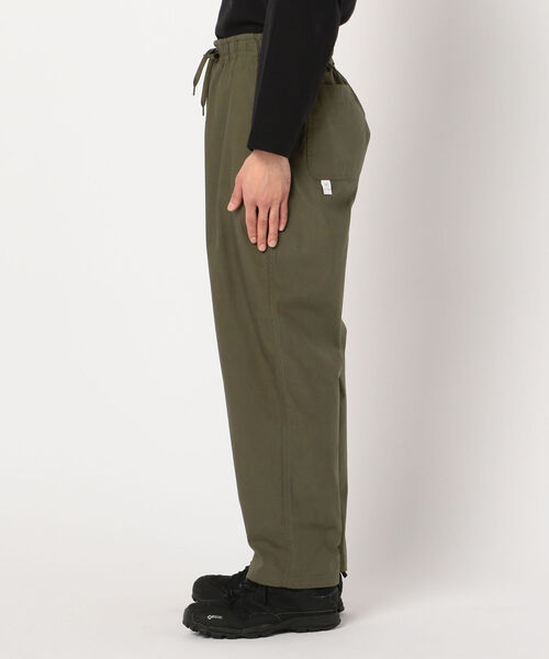 NOLLEY'S goodman(ノーリーズグッドマン)の「【WORK ABOUT/ワークアバウト】 ワイドテーパードイージー イージーパンツ ワークパンツ シェフパンツ(その他パンツ・メンズ・ブラック/ベージュ/オリーブ・S/M/L)」の5枚目の写真