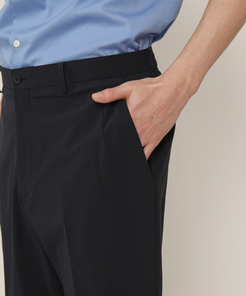 KASHIYAMA（カシヤマ）の「＜ウォッシャブル＞強撥水4WAYストレッチノータックスリムテーパードパンツ（チノパンツ・メンズ・ネイビー/ブラック/カーキ/ブラウン・マルチサイズ）」の18枚目の写真