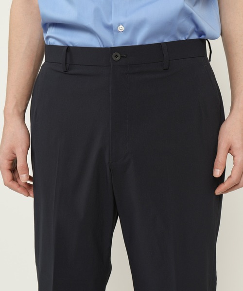 KASHIYAMA（カシヤマ）の「＜ウォッシャブル＞強撥水4WAYストレッチノータックスリムテーパードパンツ（チノパンツ・メンズ・ネイビー/ブラック/カーキ/ブラウン・マルチサイズ）」の21枚目の写真