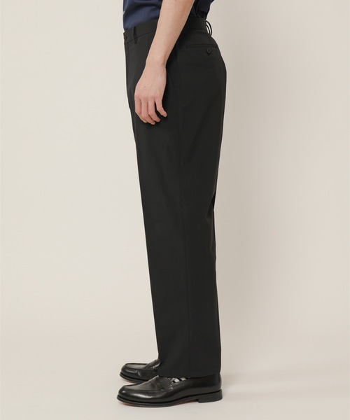 KASHIYAMA（カシヤマ）の「＜ウォッシャブル＞強撥水4WAYストレッチノータックスリムテーパードパンツ（チノパンツ・メンズ・ネイビー/ブラック/カーキ/ブラウン・マルチサイズ）」の9枚目の写真