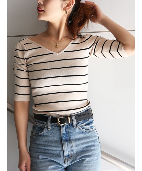 ROYAL PARTY（ロイヤルパーティー）の「【エコヴェロ】洗えるニットVネック半袖パワショルトップス（ニット/セーター・レディース・オフホワイト/ベージュ/ピンク/グリーン/ブルー/ネイビー/ブラック/マルチ/ホワイト系その他2/ブラック系その他・FREE）」の10枚目の写真