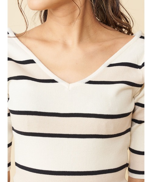 ROYAL PARTY（ロイヤルパーティー）の「【エコヴェロ】洗えるニットVネック半袖パワショルトップス（ニット/セーター・レディース・オフホワイト/ベージュ/ピンク/グリーン/ブルー/ネイビー/ブラック/マルチ/ホワイト系その他2/ブラック系その他・FREE）」の20枚目の写真
