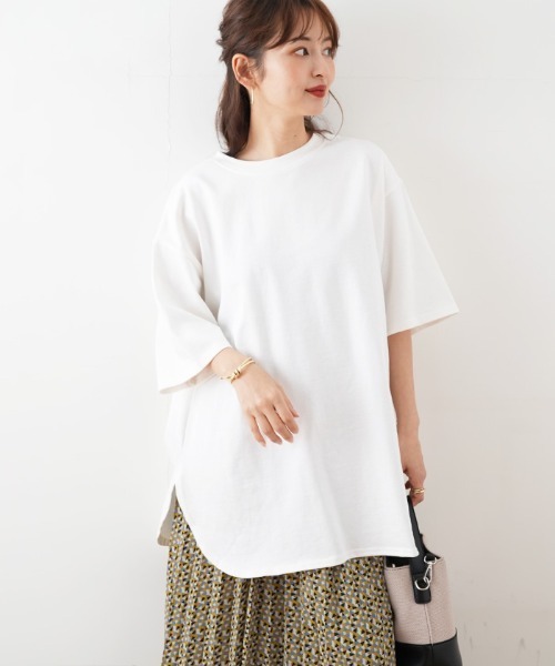 Futier land(フューティアランド)の「ラウンドカットBIGTシャツ(Tシャツ/カットソー・レディース・ホワイト/チャコールグレー/パープル/ブラウン/ミント/グレイッシュベージュ・MEDIUM)」の11枚目の写真