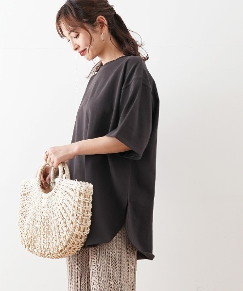 Futier land(フューティアランド)の「ラウンドカットBIGTシャツ(Tシャツ/カットソー・レディース・ホワイト/チャコールグレー/パープル/ブラウン/ミント/グレイッシュベージュ・MEDIUM)」の19枚目の写真
