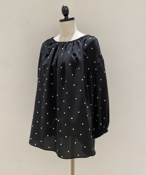 BEARDSLEY(ビアズリー)の「ドットギャザーブラウス(シャツ/ブラウス・レディース・ブラック/ピンク・FREE)」の9枚目の写真