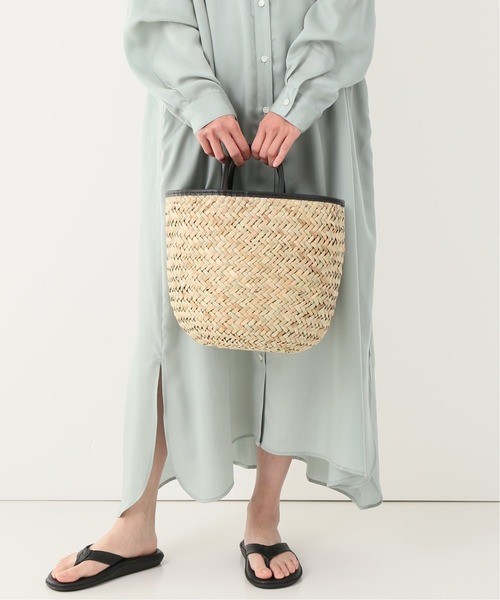 Laugoa(ラウゴア)の「LAUGOA ラウンドバスケットバッグ(ショルダーバッグ・レディース・ブラック・FREE)」の5枚目の写真