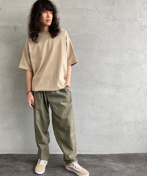 UNIVERSAL OVERALL（ユニバーサルオーバーオール）の「[UNIVERSAL OVERALL/ユニバーサルオーバーオール] 別注  バイカラー ビッグシルエットTシャツ（Tシャツ/カットソー・レディース・グレー/ホワイト/ブラック/ベージュ・L/S/M）」の20枚目の写真