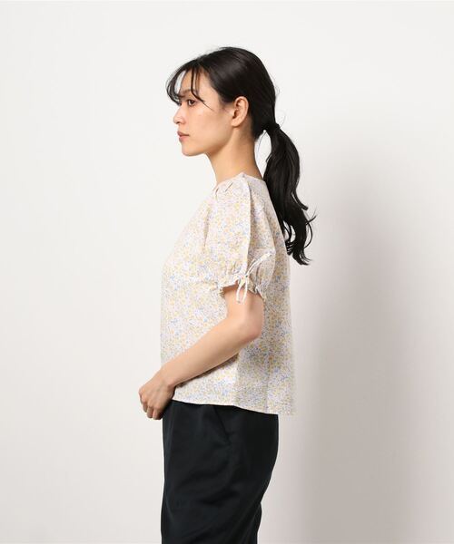 flower(フラワー)の「コンフィブルームブラウス(シャツ/ブラウス・レディース・カーキ/ブルー・FREE)」の3枚目の写真