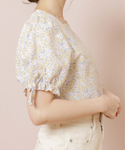 flower(フラワー)の「コンフィブルームブラウス(シャツ/ブラウス・レディース・カーキ/ブルー・FREE)」の16枚目の写真