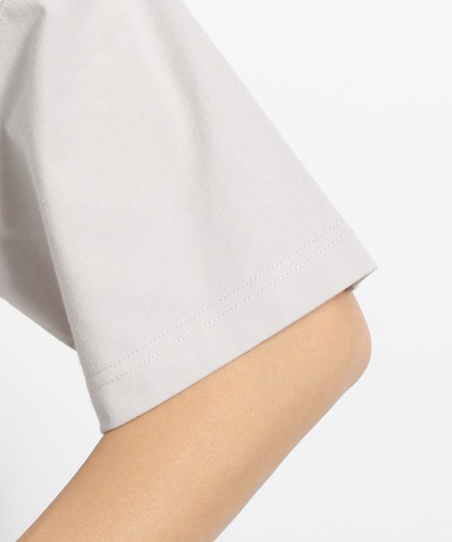 niko and...(ニコアンド)の「カレッジプリントTシャツ(Tシャツ/カットソー・レディース・ライトグレー/ベージュ/オフホワイト/チャコール・MEDIUM/LARGE)」の21枚目の写真