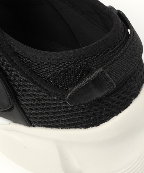 niko and...(ニコアンド)の「オリジナルメッシュスニーカー(スニーカー・レディース・オフホワイト/ブラック・LARGE/MEDIUM/SMALL)」の14枚目の写真