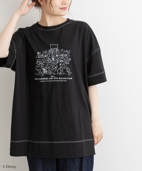 Disney（ディズニー）の「＜101匹わんちゃん＞プリントTシャツ（Tシャツ/カットソー・レディース・ホワイト系1/ホワイト系2/ブラック系1/ブラック系2・FREE）」の3枚目の写真