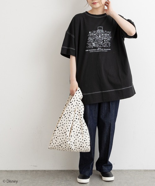 Disney（ディズニー）の「＜101匹わんちゃん＞プリントTシャツ（Tシャツ/カットソー・レディース・ホワイト系1/ホワイト系2/ブラック系1/ブラック系2・FREE）」の22枚目の写真