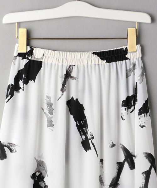 BEAUTY&YOUTH UNITED ARROWS（ビューティーアンドユースユナイテッドアローズ）の「BY プリントティアードスカート -ウォッシャブル-（スカート・レディース・ブラック/ダークグレー・FREE）」の12枚目の写真
