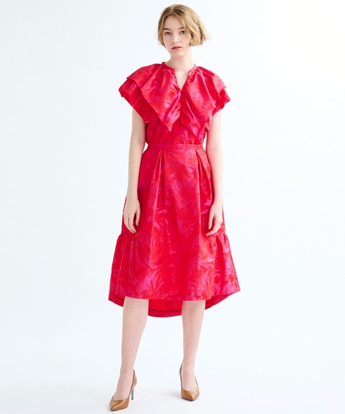 ランバンオンブルー★フラワージャガードタックブラウス LANVIN en Bleu（ランバンオンブルー）の「フラワージャガード