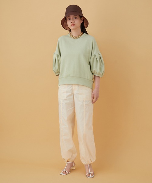 ADAM ET ROPE'(アダムエロペ)の「パワーショルダートレーナー(Tシャツ/カットソー・レディース・カーキ/スミクロ/キナリ・FREE)」の10枚目の写真