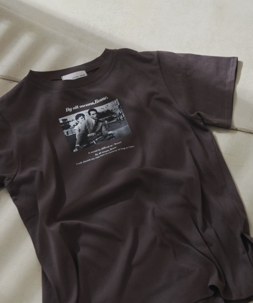 prose verse(プロズヴェール)の「ローマの休日シネマTシャツ(Tシャツ/カットソー・レディース・チャコールグレー/オフホワイト・フリ-)」の2枚目の写真