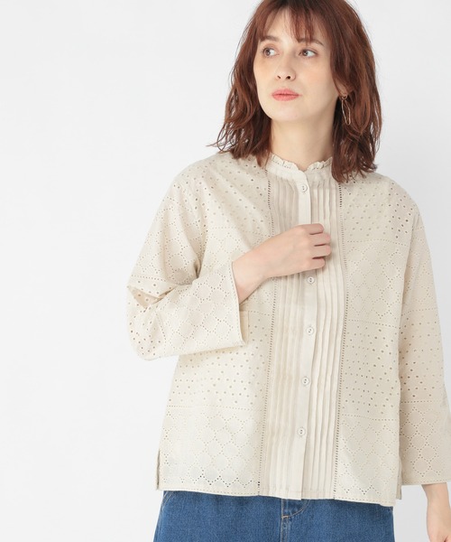 studio CLIP(スタディオクリップ)の「パッチワーク風羽織りブラウス(シャツ/ブラウス・レディース・オフホワイト/ブラック/ライトベージュ・MEDIUM/LARGE)」の3枚目の写真
