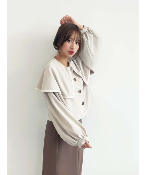 Honey Salon（ハニーサロン）の「ボリュームスリーブビッグカラージャケット（トレンチコート・レディース・アイボリー/ブラウン・FREE）」の15枚目の写真