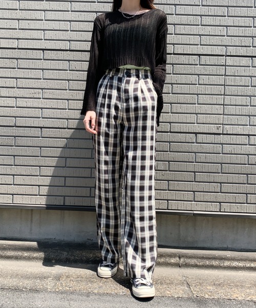 at12:03（アットイチニーゼロサン）の「ストレートチェックパンツ（スラックス・レディース・その他1・FREE）」の2枚目の写真
