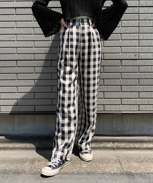 at12:03（アットイチニーゼロサン）の「ストレートチェックパンツ（スラックス・レディース・その他1・FREE）」の3枚目の写真