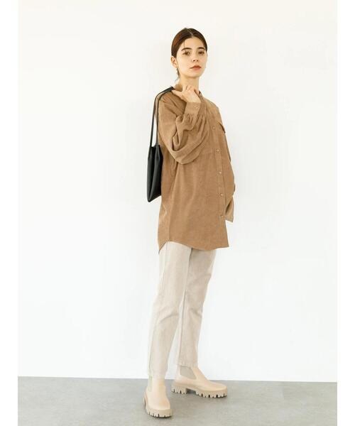 koe（コエ）の「コーデュロイシャツチュニック*（シャツ/ブラウス・レディース・ブラック/ベージュ/グリーン/アイボリー・FREE）」の14枚目の写真