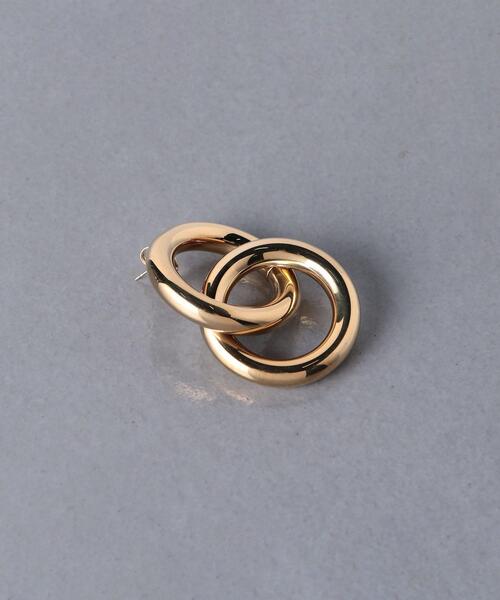 Laura Lombardi（ローラロンバルディ）の「＜LAURA LOMBARDI（ローラ ロンバルディ）＞INTERLOCK ピアス（ピアス（両耳用）・レディース・ゴールド・FREE）」の2枚目の写真