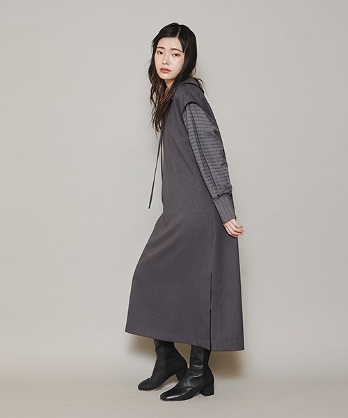 lautreamont BLEUBLANC（ロートレアモンブルーブラン）の「<lautreamont BLEUBLANC>襟付きスキッパーワンピース≪洗濯機で洗える≫（ワンピース・レディース・チャコールグレー/イエロー・9号）」の21枚目の写真