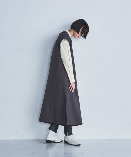 lautreamont BLEUBLANC（ロートレアモンブルーブラン）の「<lautreamont BLEUBLANC>襟付きスキッパーワンピース≪洗濯機で洗える≫（ワンピース・レディース・チャコールグレー/イエロー・9号）」の4枚目の写真
