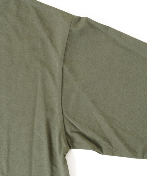 GLAZOS（グラソス）の「天竺・ドロップショルダーバックプリント長袖Tシャツ（Tシャツ/カットソー・キッズ・ブラック/ベージュ/ホワイト/カーキ・130cm/140cm/150cm/160cm/170cm）」の9枚目の写真