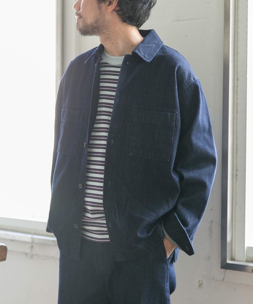 URBAN RESEARCH DOORS（アーバンリサーチドアーズ）の「デニムボックスシャツジャケット（デニムジャケット・メンズ・インディゴブルー/ブラック・40/38）」の6枚目の写真