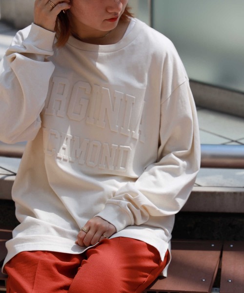 HONEYSUCKLE ROSE（ハニーサックルローズ）の「【HONEYSUCKLE ROSE】カレッジエンボスロゴロンＴ（Tシャツ/カットソー・レディース・ホワイト/オフホワイト/オリーブ/ブルー/ダークグレー/ライトベージュ・M/L）」の12枚目の写真