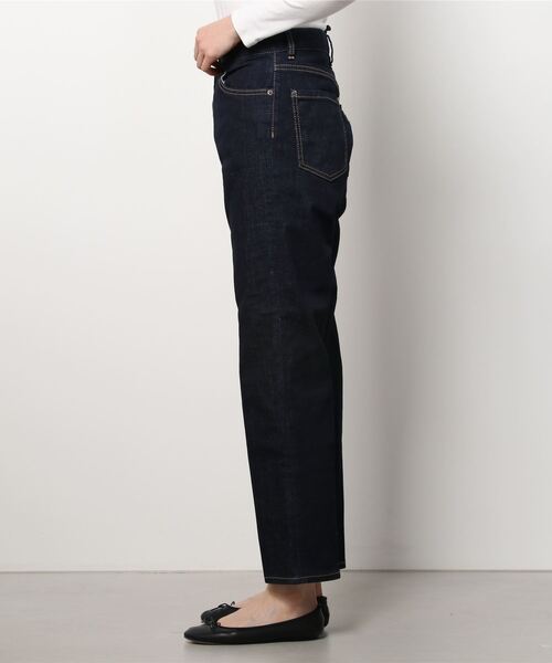 DSQUARED2（ディースクエアード）の「PANTS 5 POCKETS /BOSTON JEAN /DARK RINCE WASH /0221（デニムパンツ・レディース・インディゴブルー・40/38/36/34）」の2枚目の写真