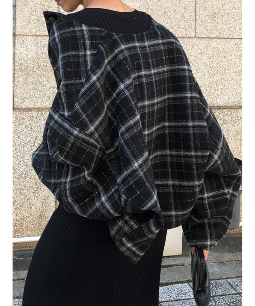 ulu（ウル）の「Shaggy check cocoon short jacket（ノーカラージャケット・レディース・ブラウン/ブラック・FREE）」の10枚目の写真