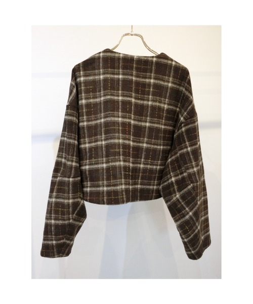 ulu（ウル）の「Shaggy check cocoon short jacket（ノーカラージャケット・レディース・ブラウン/ブラック・FREE）」の20枚目の写真