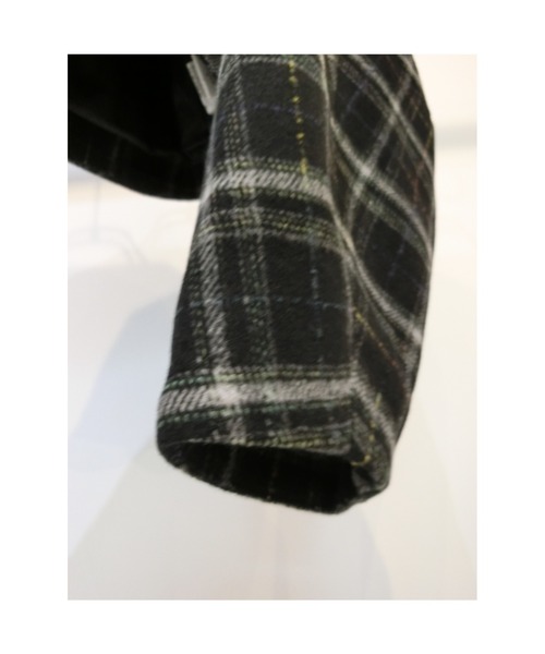 ulu（ウル）の「Shaggy check cocoon short jacket（ノーカラージャケット・レディース・ブラウン/ブラック・FREE）」の12枚目の写真