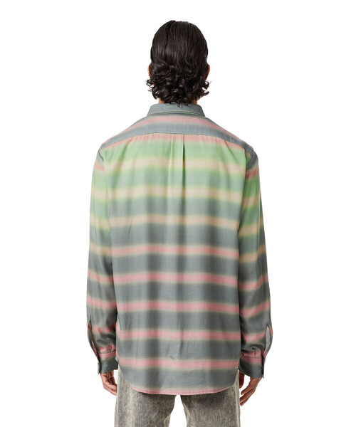 DIESEL（ディーゼル）の「メンズ シャツ リヨセル（シャツ/ブラウス・メンズ・ブラック/マルチ・X-SMALL/SMALL/LARGE/MEDIUM/XX-LARGE/X-LARGE）」の18枚目の写真