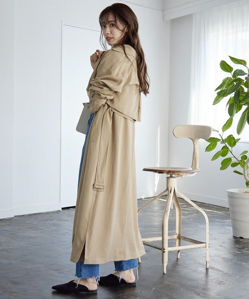 mysty woman（ミスティウーマン）の「3通りの着こなしを楽しめてお得♪　2Pセットトレンチコート 263017（トレンチコート・レディース・ブラック/ベージュ/ライトベージュ・FREE）」の20枚目の写真