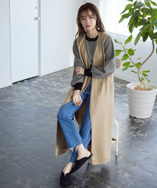 mysty woman（ミスティウーマン）の「3通りの着こなしを楽しめてお得♪　2Pセットトレンチコート 263017（トレンチコート・レディース・ブラック/ベージュ/ライトベージュ・FREE）」の14枚目の写真