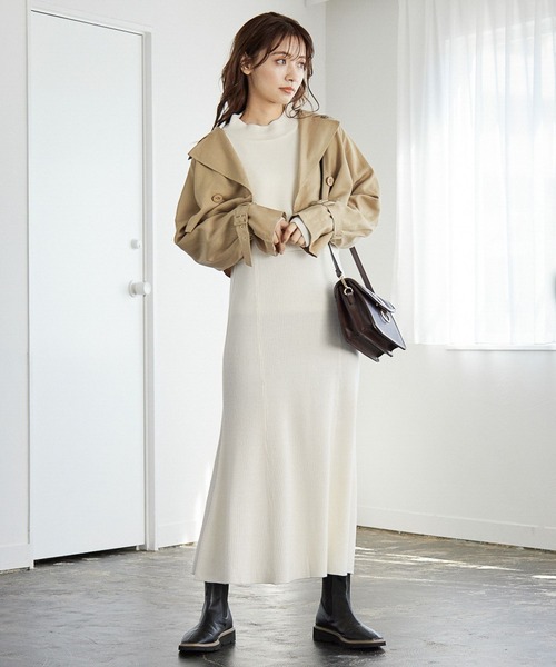 mysty woman（ミスティウーマン）の「3通りの着こなしを楽しめてお得♪　2Pセットトレンチコート 263017（トレンチコート・レディース・ブラック/ベージュ/ライトベージュ・FREE）」の9枚目の写真