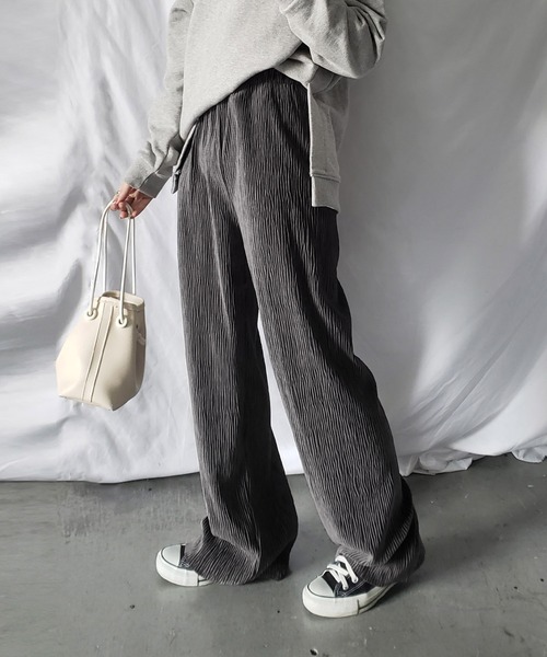 me+em select（ミームセレクト）の「楊柳ベロアハイウエストストレートワイドパンツ（その他パンツ・レディース・ブラック/ブラウン/グレー/アイボリー・MEDIUM/LARGE）」の20枚目の写真