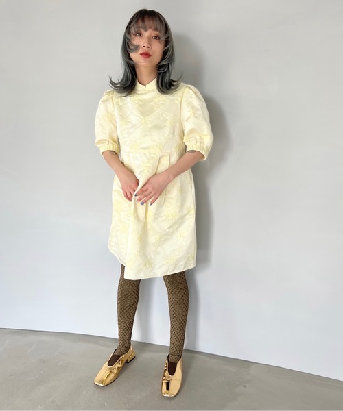 SANSeLF（サンセルフ）の「【SANSeLF】glitter tights　sana22s001（タイツ/ストッキング・レディース・ゴールド/ブラック・FREE）」の3枚目の写真