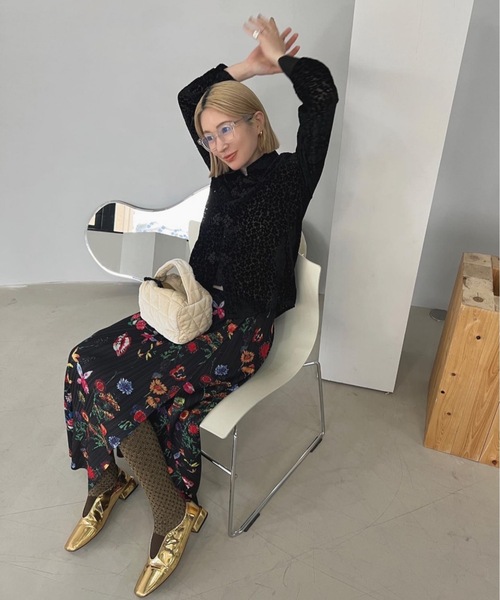 SANSeLF（サンセルフ）の「【SANSeLF】glitter tights　sana22s001（タイツ/ストッキング・レディース・ゴールド/ブラック・FREE）」の21枚目の写真