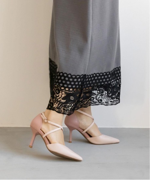 RANDA(ランダ)の「ソフト クロスストラップセパレートパンプス(パンプス・レディース・ブラック/イエロー/ブルー/アイボリー/グレイッシュベージュ/ミント/ピンク/ブラウン/ピンク系その他・LL/S/M/L/SS)」の13枚目の写真