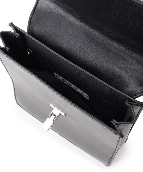 tk.TAKEO KIKUCHI（ティーケータケオキクチ）の「◆シンセティックレザーハンドルバッグ（ハンドバッグ・レディース・ブラック/ベージュ・00）」の7枚目の写真