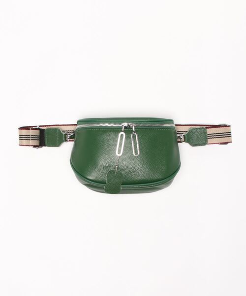 Fun & Daily（ファンアンドデイリー）の「Cow Leather Body Bag（ボディバッグ/ウエストポーチ・レディース・ブラック/グリーン・FREE）」の9枚目の写真