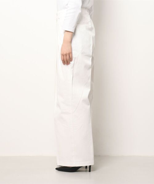 Q(キュー)の「センタープレスストレートパンツ(その他パンツ・レディース・アイボリー/ベビーピンク・MEDIUM/SMALL)」の9枚目の写真